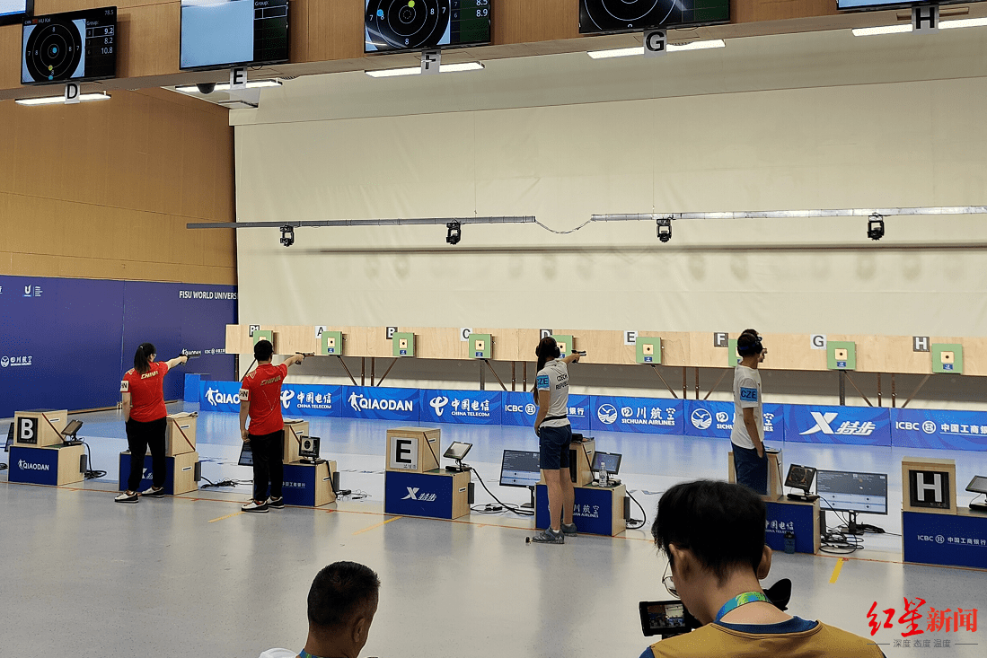 关于Doinb重返赛场，出色发挥首场状态出色，拜仁观众沸腾！的信息